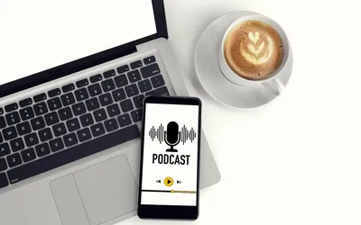 #002: How to get more freedom in your life with Natalie Sisson